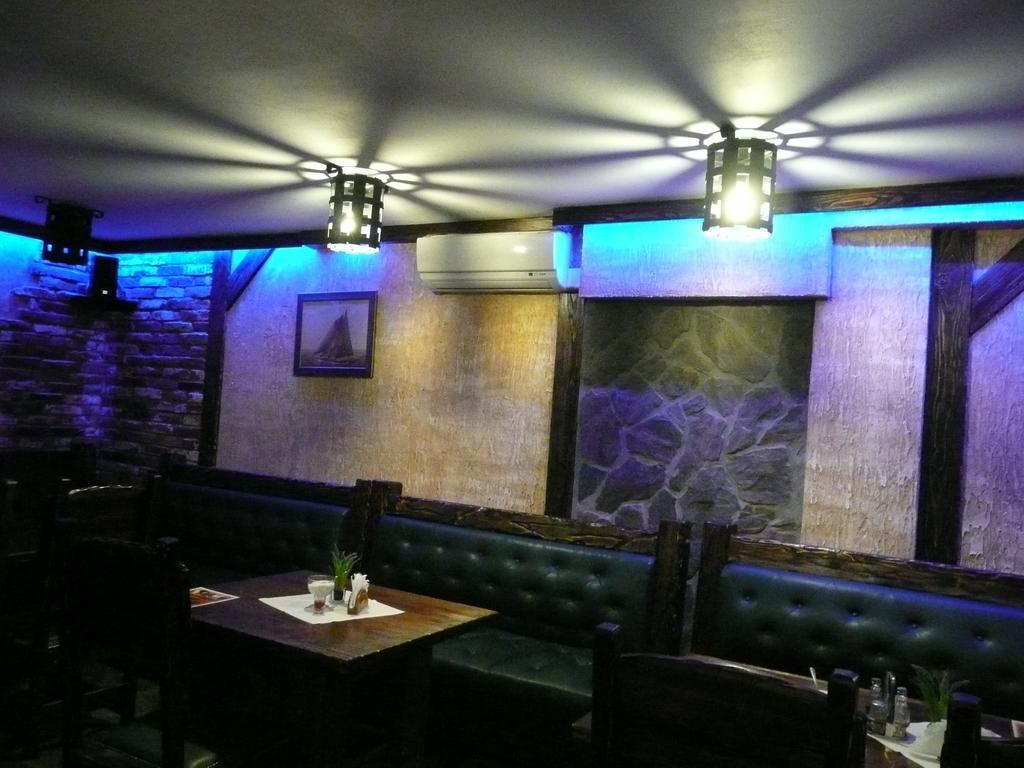 Karczma Parchatka Dış mekan fotoğraf